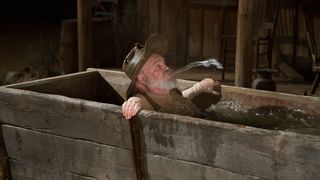 119. Да здравствует Цезарь! (2016)