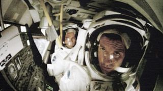 22. Аполлон 18 (2011)