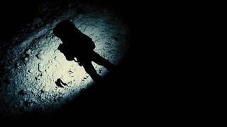 24. Аполлон 18 (2011)