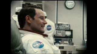 27. Аполлон 18 (2011)