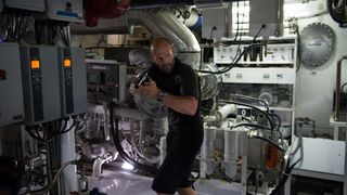 65. Механик: Воскрешение (2016)