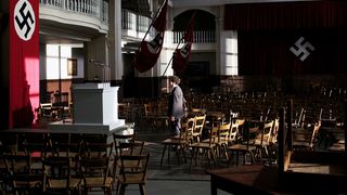 11. Взорвать Гитлера (2015)