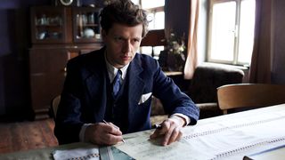 33. Взорвать Гитлера (2015)