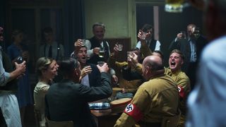 38. Взорвать Гитлера (2015)