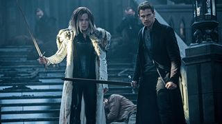 16. Другой мир: Войны крови (2016)