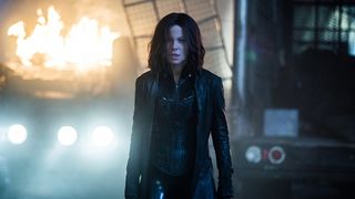 19. Другой мир: Войны крови (2016)