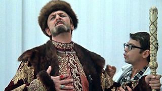 135. Иван Васильевич меняет профессию (1973)