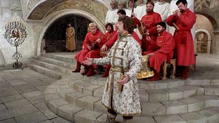 21. Иван Васильевич меняет профессию (1973)