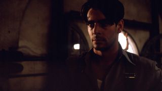 23. Хребет дьявола (2001)