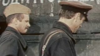 29. Экипаж машины боевой (1983)