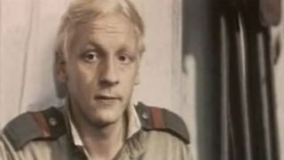 38. Экипаж машины боевой (1983)