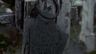 35. Кладбище домашних животных (1989)