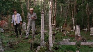 39. Кладбище домашних животных (1989)