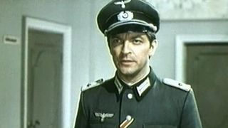 45. Фронт за линией фронта (1977)