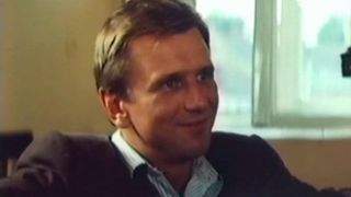 10. Фронт в отчем доме (1984)