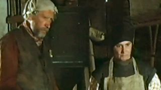 15. Фронт в отчем доме (1984)