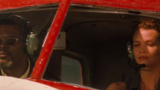 16. Глубокое синее море (1999)