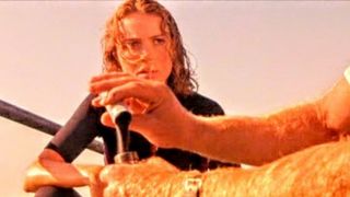 35. Глубокое синее море (1999)