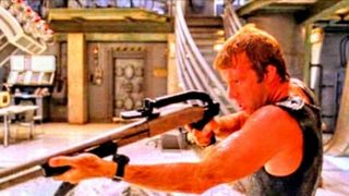 45. Глубокое синее море (1999)