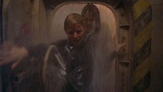 50. Глубокое синее море (1999)