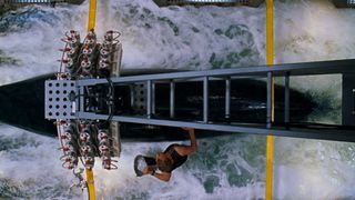 52. Глубокое синее море (1999)