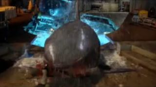 58. Глубокое синее море (1999)