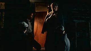 14. У опасной черты (1983)