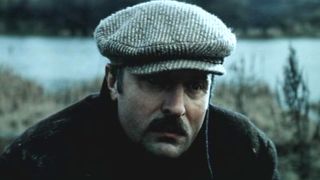 42. У опасной черты (1983)