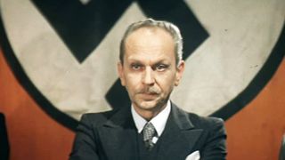 57. У опасной черты (1983)