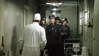 64. У опасной черты (1983)