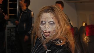 3. Небесные акулы (2016)