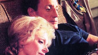2. Челюсти (1975)