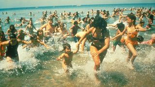 27. Челюсти (1975)