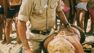 70. Челюсти (1975)