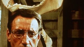 76. Челюсти (1975)