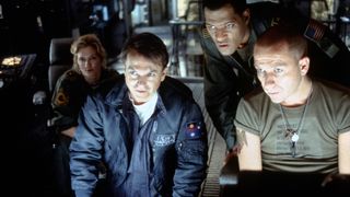 5. Сквозь горизонт (1997)