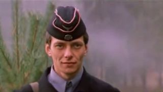 37. Тайная прогулка (1985)