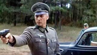 42. Тайная прогулка (1985)