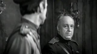 29. Солдат и слон (1977)