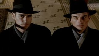 26. Повелитель кукол (1989)