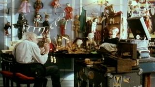 72. Повелитель кукол (1989)