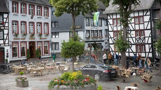 14. Автобан (2016)