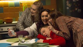 25. Мамочки (2015 — 2017)