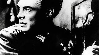 10. Подвиг разведчика (1947)