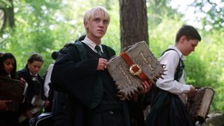 20. Гарри Поттер и узник Азкабана (2004)