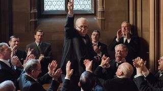 5. Темные времена (2017)