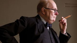 7. Темные времена (2017)