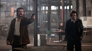2. Профессионал (2011)