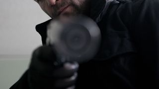 31. Профессионал (2011)