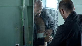 54. Профессионал (2011)